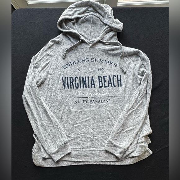 Ocean Drive Women’s Virginia Beach Lightweight Sweatshirt - Picture 1 of 3